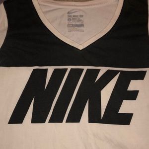 Vintage Nike Vneck tee size small